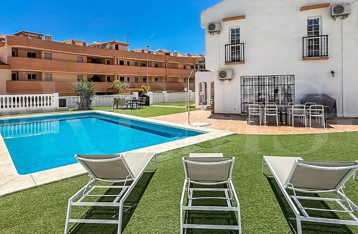 Chic Villa With Pool, Garden And Parking Rems Fuengirola